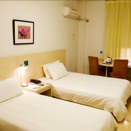 Magnolia Business Hotel Xining Railway Station Grand Cross Mojia Street Экстерьер фото