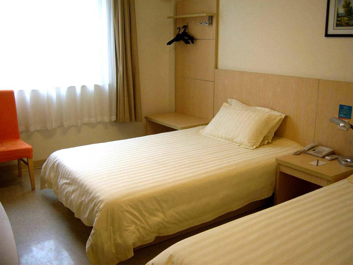 Magnolia Business Hotel Xining Railway Station Grand Cross Mojia Street Экстерьер фото