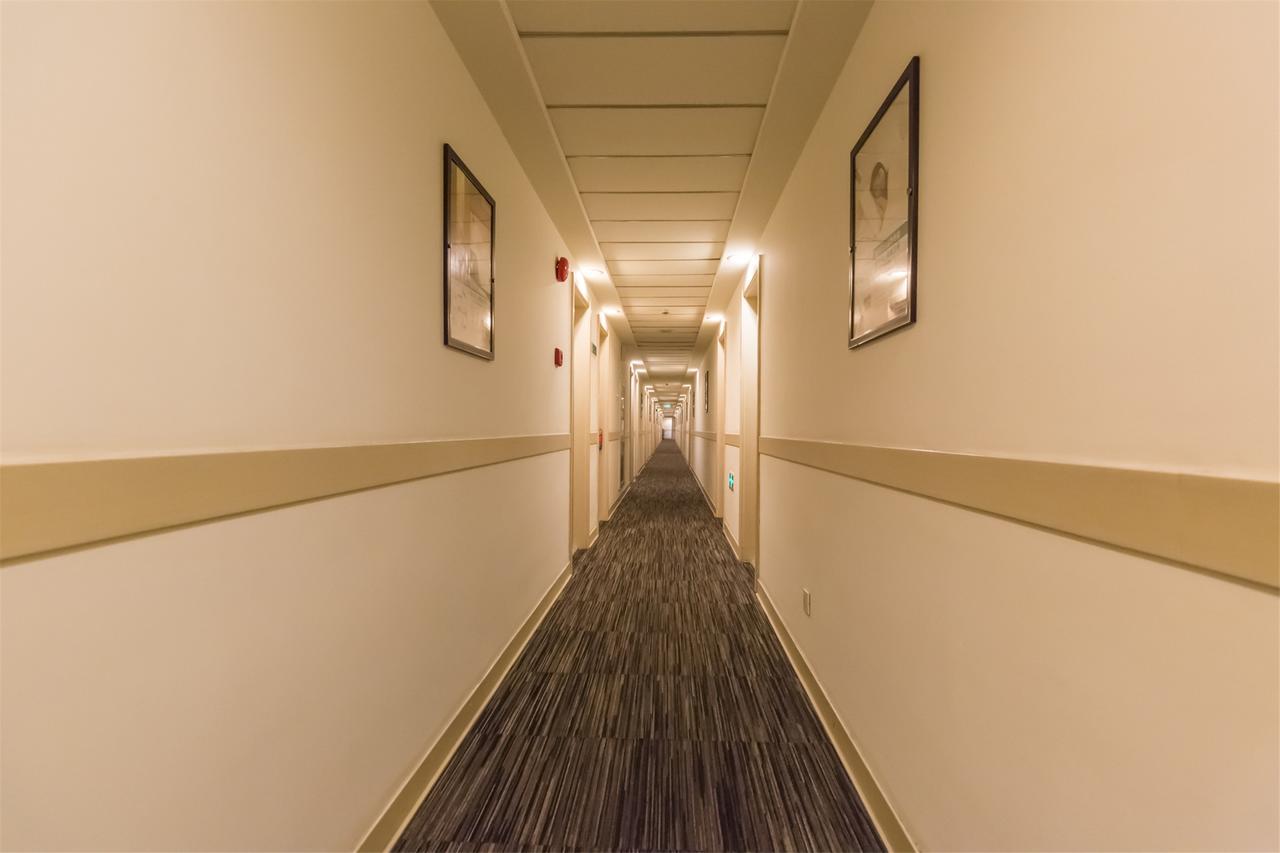 Magnolia Business Hotel Xining Railway Station Grand Cross Mojia Street Экстерьер фото